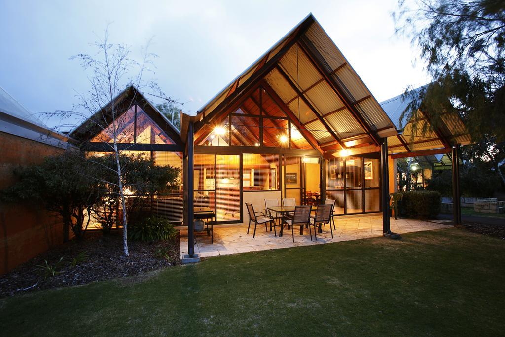 דנסבורו Whalers Cove Villas חדר תמונה