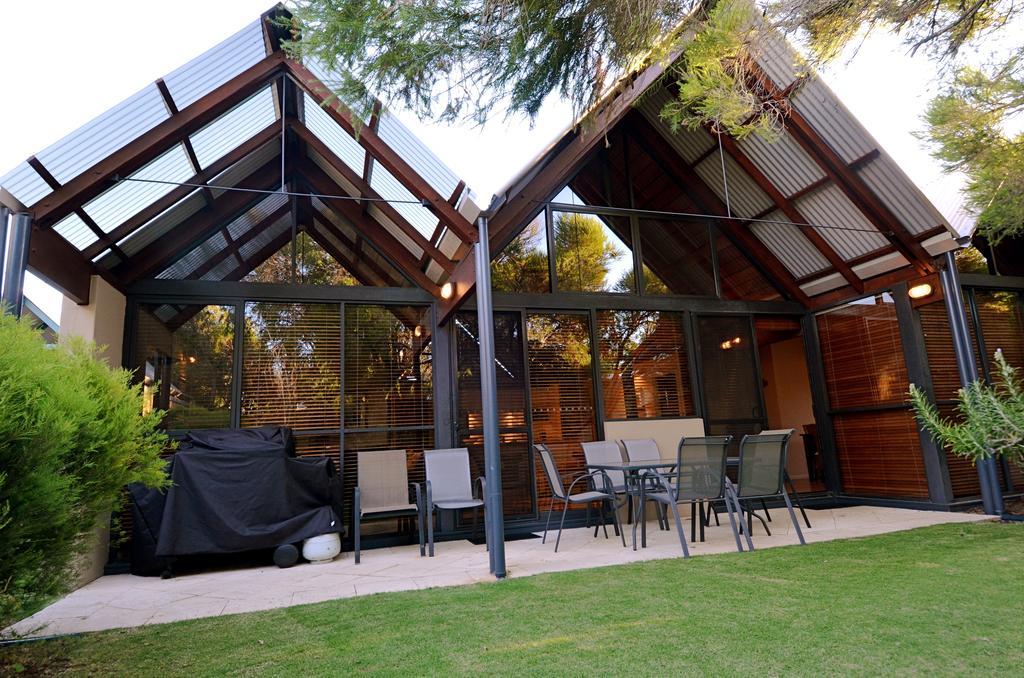 דנסבורו Whalers Cove Villas מראה חיצוני תמונה